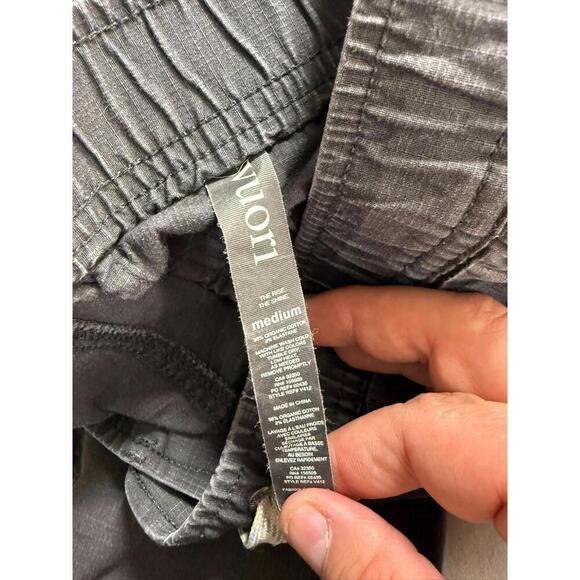 Vuori Pants Mens Medium Gray Climbing Ripstop Tapered Slim Drawstring Zip Pocket - Picture 5 of 7